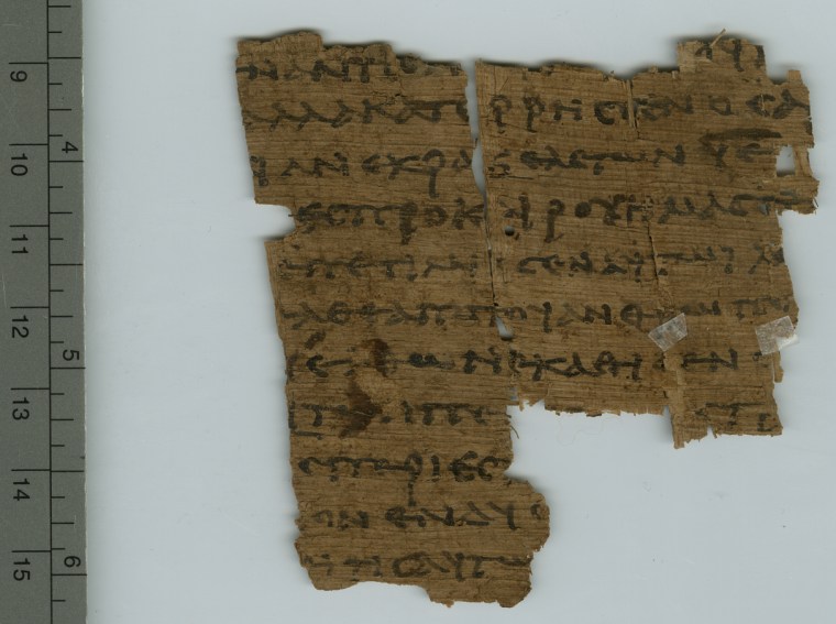 poxy-v0076-n5072-a-01-hires