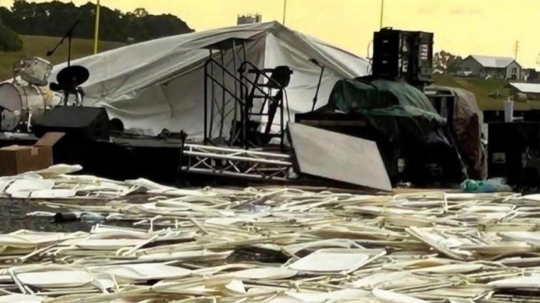 One dead after tent collapses during Craguns performance in Moneta,&nbsp;Virginia